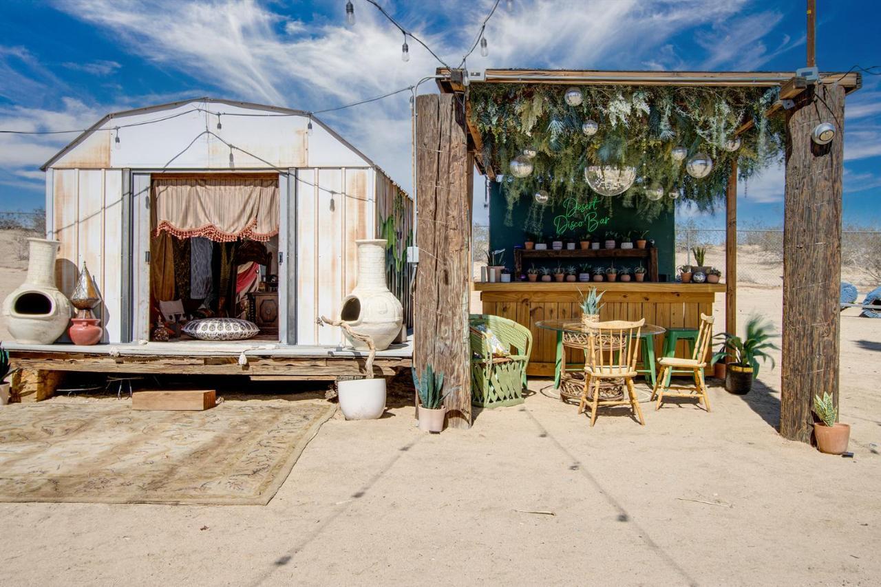 Sapphire Haven + Casita! Pool + Spa + Movie Theatre + 10 Min To Monument! Joshua Tree Kültér fotó